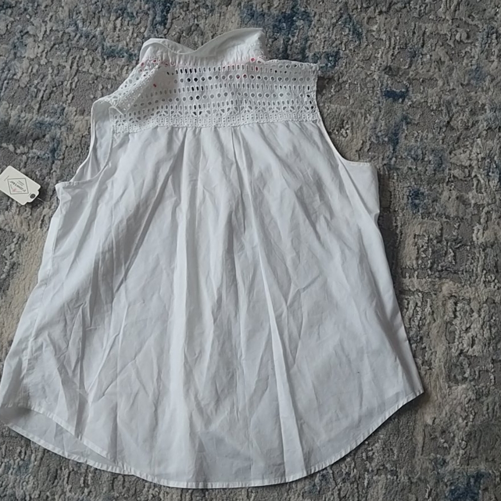 Shirt - Picture 2 of 2